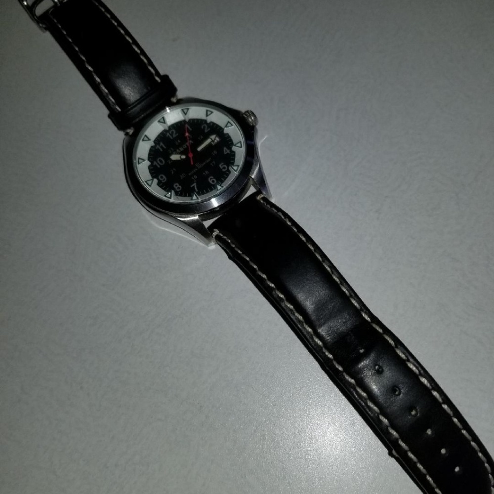 Men's wrist watch